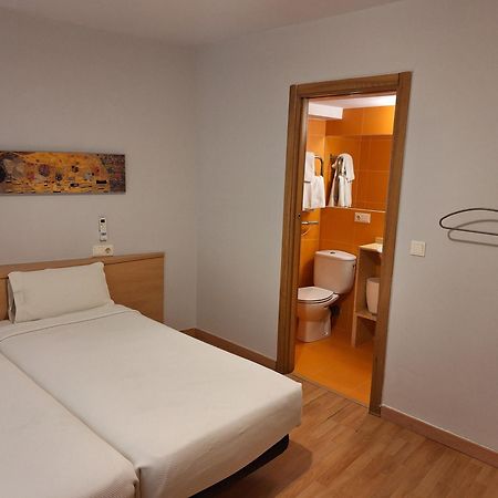 Pr Blanco Hotel ซานติอาโก เด กอมโปสเตลา ภายนอก รูปภาพ